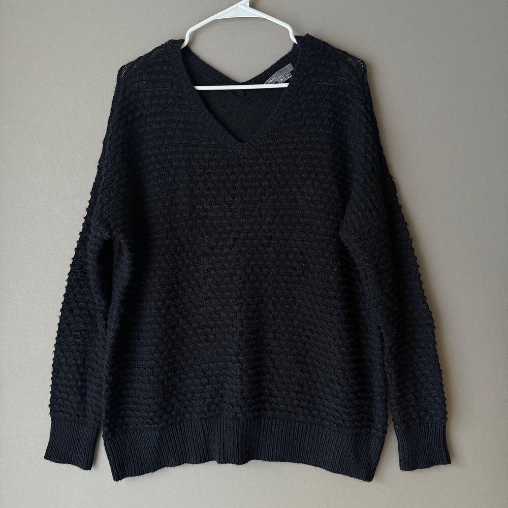 Vince sz M Black‎ wool sweater